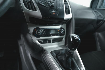 Ford Focus 1.6 MT (125 л. с.)