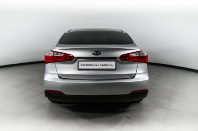 Kia Cerato 2.0 AT (150 л. с.)