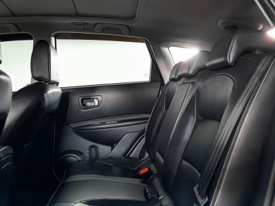 Nissan Qashqai 2.0 CVT 4WD (141 л. с.)