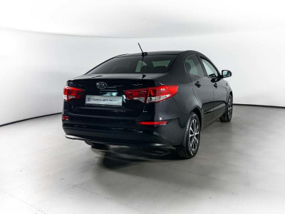 Kia Rio 1.6 MT (123 л. с.)