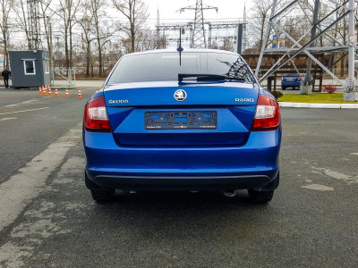 ŠKODA RAPID 1.6 MT (90 л. с.)